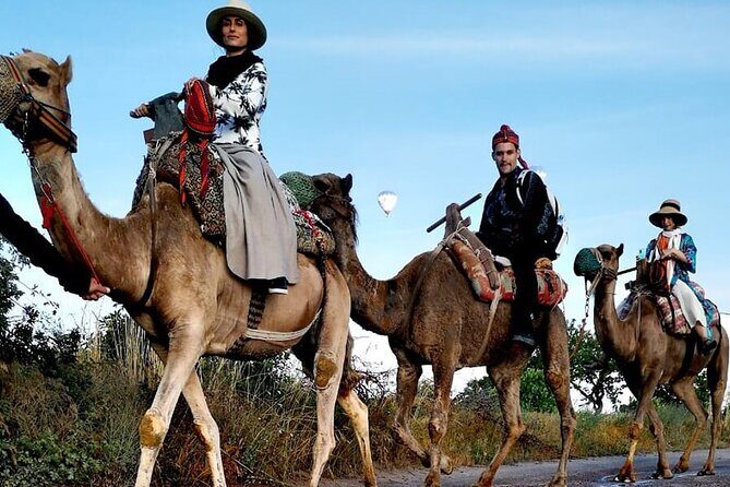 Camel Safari in Cappadocia - Red Valley Photo Break: Fairy Chimneys and 25 Minutes to Shoot