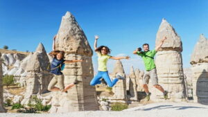 Cappadocia: Best of Red and Green Small Group Guided Tour - Starting with fairy chimneys and Uchisar Castle viewpoints (aka the quick wow)