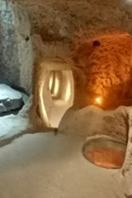 Cappadocia: Derinkuyu, Selime, Nar Crater Lake & Ihlara Tour - Derinkuyu Underground City: The Multi-Level Maze You’ll Never Forget