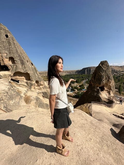 Cappadocia: Derinkuyu, Selime, Nar Crater Lake & Ihlara Tour - Uçhisar: A Handy Photo Stop With More to See