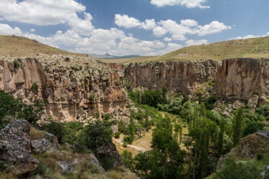 Cappadocia: Derinkuyu Underground City & Ihlara Valley Tour - Key things I found especially compelling