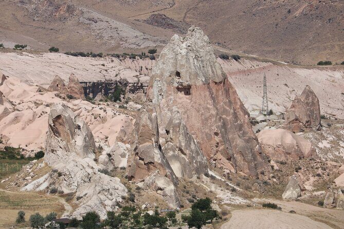Cappadocia Erciyes Ski Tour And Red Tour 2 days - Day 1 in Göreme: viewpoints, valleys, and the best rock formations