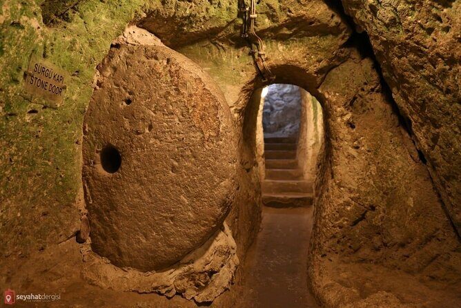 Cappadocia: Full-Day Green Tour w/Lunch & Tickets - Onyx Workshop and Pigeon Valley Views: Quick Stops That Add Texture