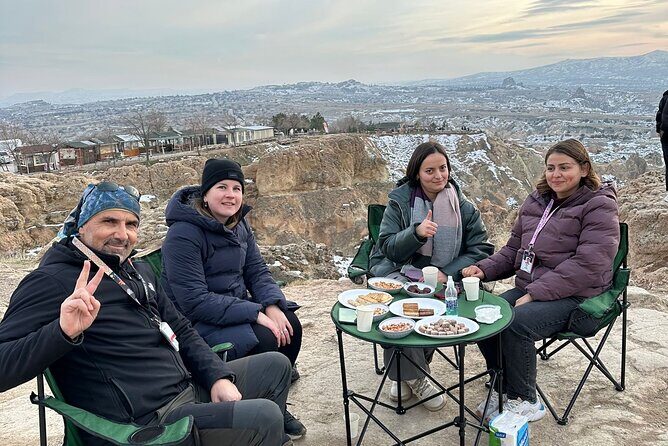 Cappadocia Full Day Hiking Tour with 2 Options - Pigeon Valley to Uçhisar: cave homes and volcanic layers on a 4 km track