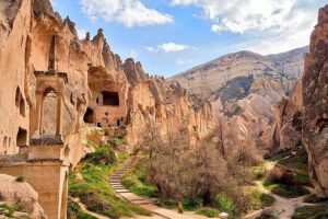 Cappadocia: Full-Day Small Group Tour with Lunch & Tickets - Devrent Valley’s Dream Shapes: Fun, Fast, and Low Pressure