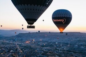 Cappadocia: Goreme Hot Air Balloon Flight at Sunrise - Pickup, pre-flight snacks, and the early-morning routine