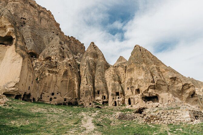 Cappadocia Green Tour: All-Inclusive, Guided, Lunch & Tickets - Pigeon Valley walking: a calm change of pace