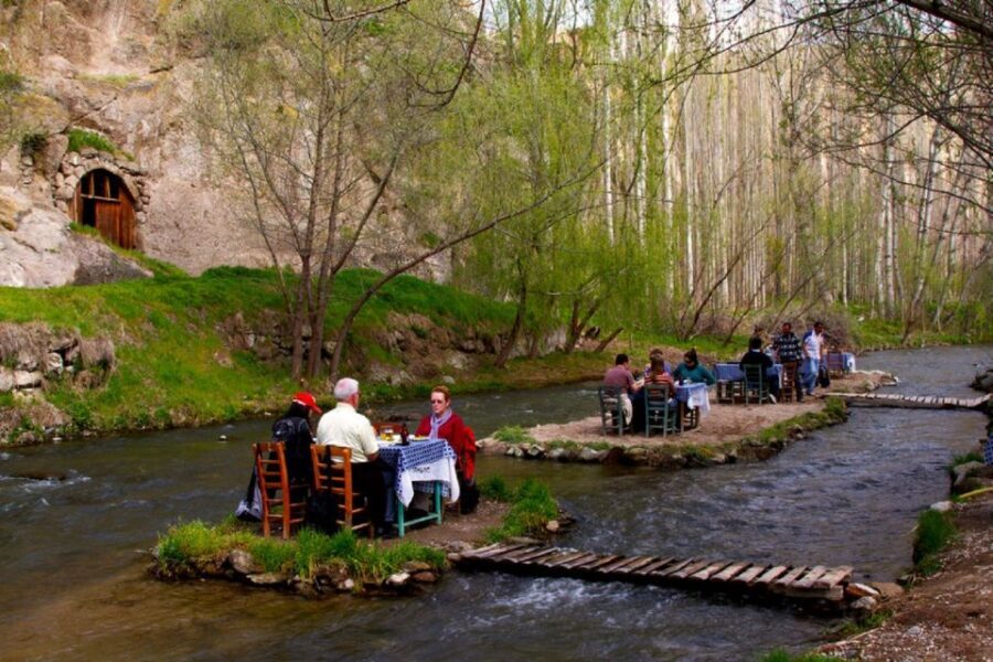 Cappadocia: Green Tour with Entry Fees and Lunch - Guides, Communication, and the Real Group Experience