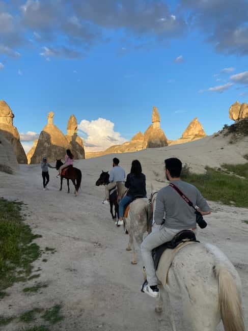 Cappadocia: Horse Riding Tour with Sunrise or Sunset Options - Timing reality check: 1–2 hours, but what counts?