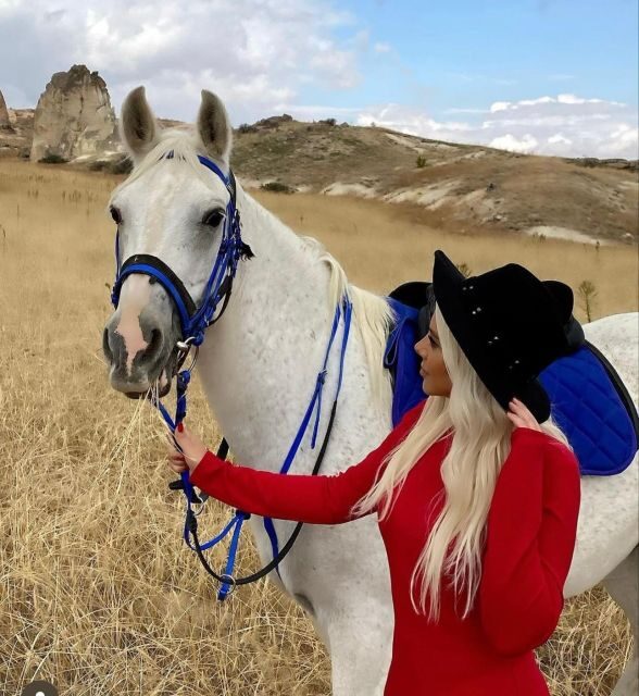 Cappadocia: Horseback Riding Adventure Tour - Getting picked up in Göreme, Uçhisar, or Çavuşin (and staying on time)