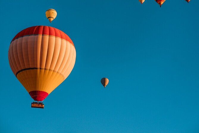 Cappadocia: Hot Air Balloon Tour Sunrise Flight - Comfort Notes: Compartment Seating and Photo Expectations