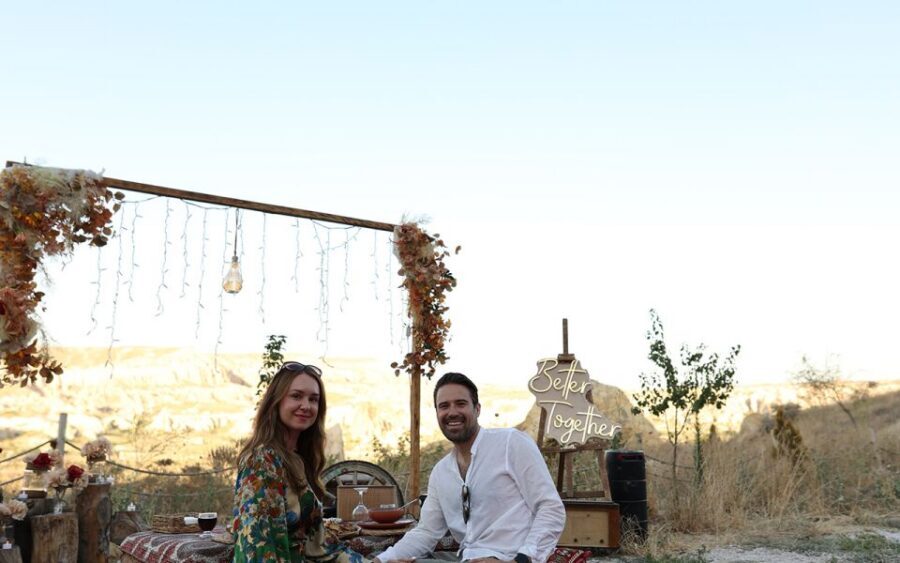 Cappadocia: Love Valley Proposal Service with Transfers - Key highlights at a glance