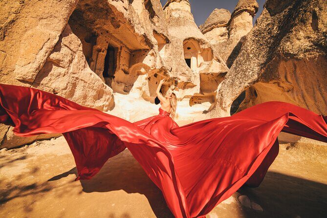 Cappadocia Private Flying Dress & Hot Air Balloon Photoshoot - How good posing guidance makes the photos look real