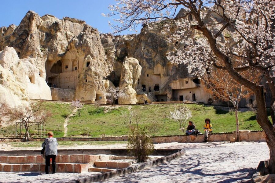 Cappadocia: Private Guided Tour - Pigeon Valley: easy walking with thousands of carved homes