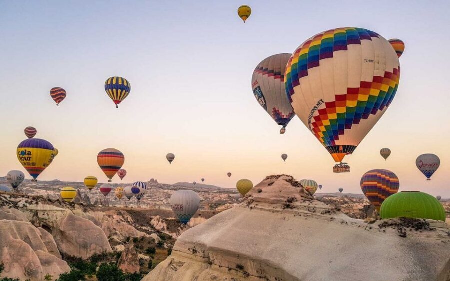 Cappadocia: Red Tour and Sunrise Balloon Tour - Göreme Open Air Museum: Byzantine cave churches and real painted surfaces
