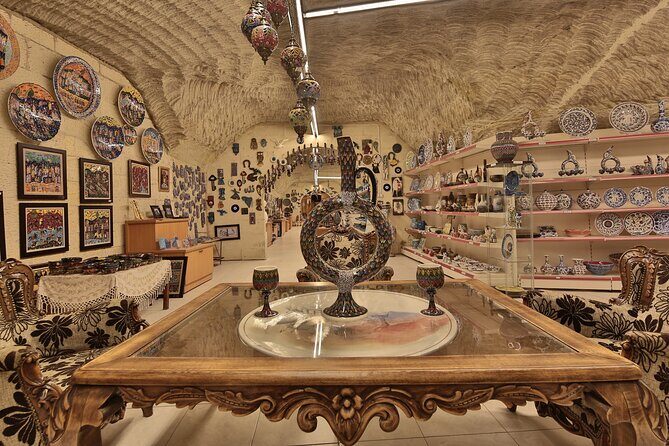 Cappadocia Red Tour: Fairy Chimneys & Cave Villages - Vezirhan Restaurant for lunch: regional food without the hunt