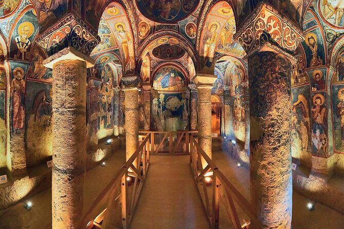 Cappadocia Red Tour With Open Air Museum And Expert Tour Guide - Pasabağ (Monks Valley): Three fairy chimneys and the Saint Simeon chapel