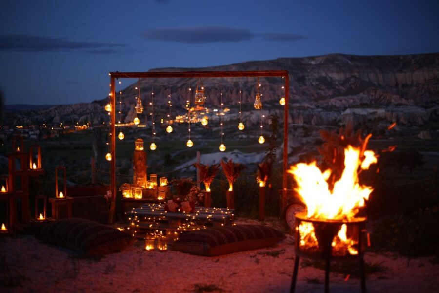 Cappadocia: Romantic Concept Dinner in the Valley - Music and Small Personal Touches