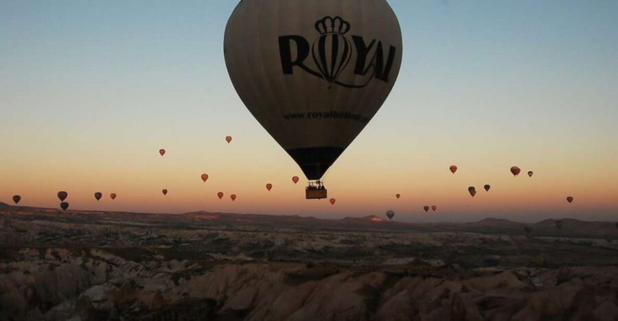 Cappadocia: Royal King Flight - The crew and pilot briefing: safety without the scary vibe