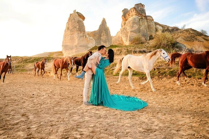 Cappadocia Running Horses Photoshoot with Private Pickup - Weather Rules and Day-of Flexibility in Cappadocia