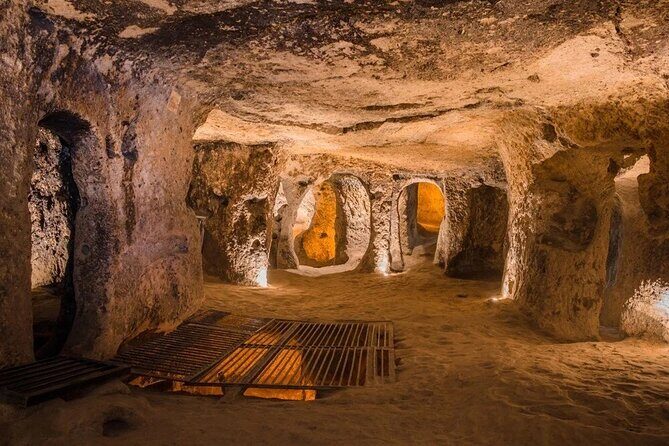 Cappadocia South Tour (Pro Guide, Tickets, Lunch, Transfer incl) - Group Size, Pickup, and Getting Set at 9:30