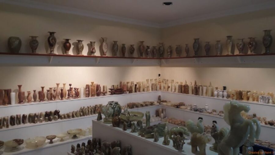 Cappadocia South: Underground City Tour With Lunch & Ticket - Ozkonak Underground City: nearly 100 tunnels in about an hour