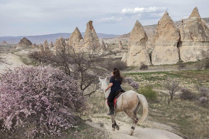 Cappadocia Sunset Horse Riding through the Valleys and Fairy Chimneys - The riding basics: helmets, helm use, and a beginner-friendly pace