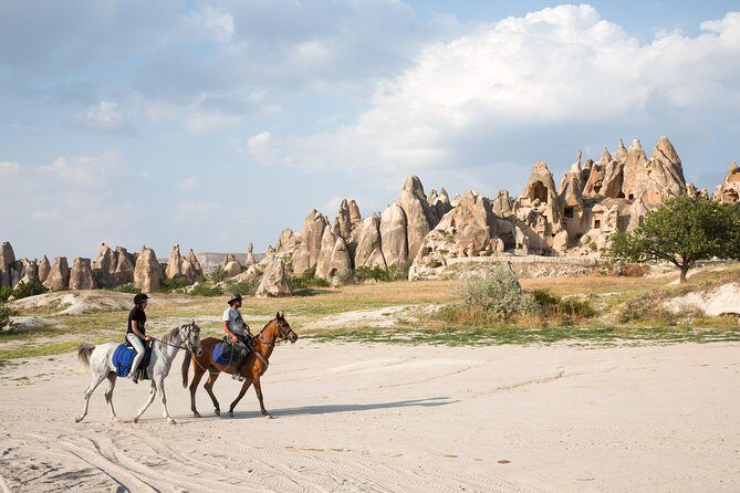 Cappadocia Sunset Horse Riding through the Valleys and Fairy Chimneys - Weather and timing: why “sunset” can be a moving target