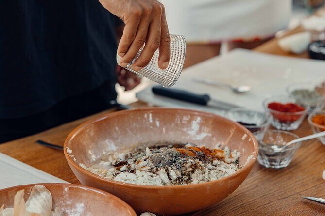 Cooking Class at Exclusive Kings Valley - Organic Market Shopping: Choosing Ingredients You’ll Actually Cook
