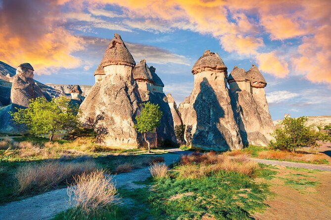 Daily Red Tour in Cappadocia - Love Valley: the popular photo stop where time goes fast
