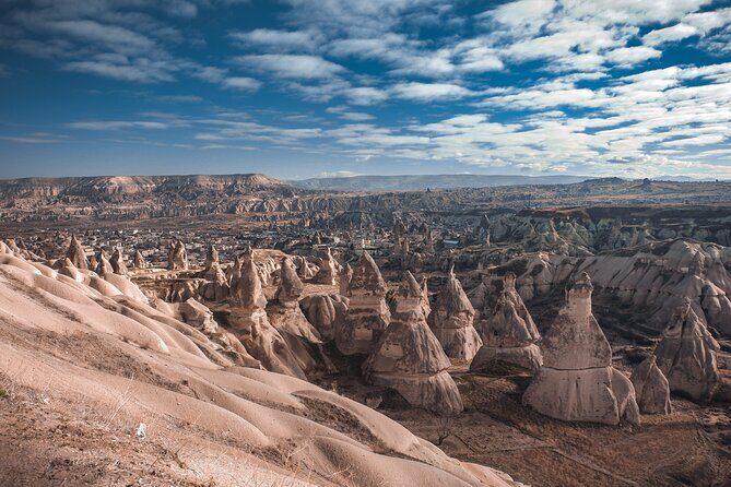 Deluxe & Private Basis - Cappadocia's Essentials - in one day - Inside an untouched cave house dwelling in Göreme