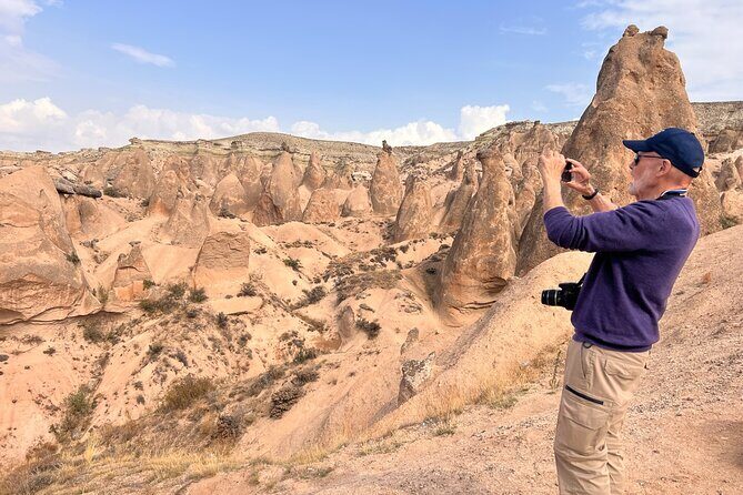 Deluxe & Private Basis - Cappadocia's Essentials - in one day - Göreme Open Air Museum plus Dark Church frescoes