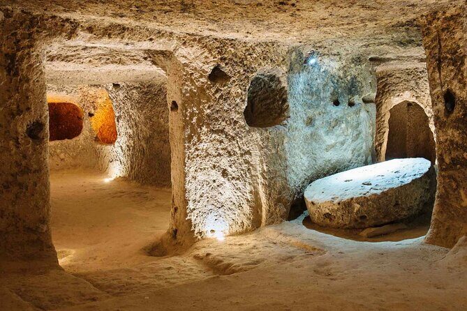 Full Day Private Cappadocia Tour(CAR & GUIDE) - Pigeon Valley: feeding time and those distinctive rock houses