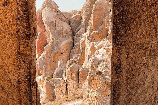 Full Day Red tour in Cappadocia with Small Group - Lunch and the Day’s Flow: What to Expect