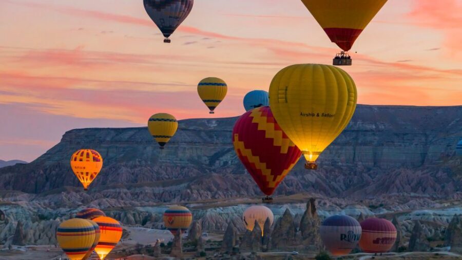Goreme: Budget Hot Air Balloon Ride over Cappadocia - Inflation time: When the balloon becomes real