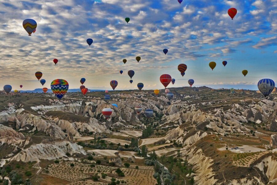 Göreme: Cappadocia Hot Air Balloon Ride - How the early pickup and balloon prep keep things easy