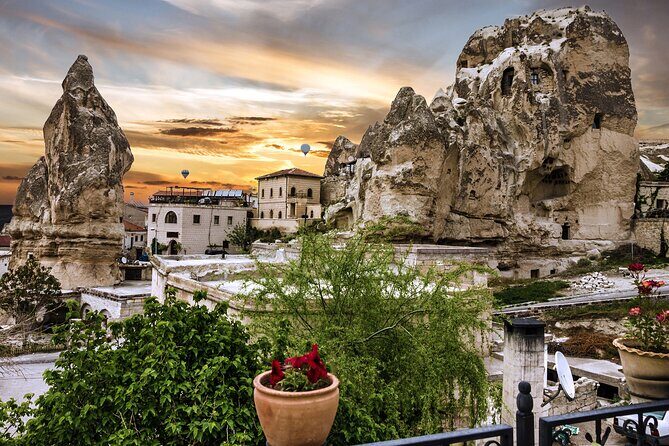 Great Deal : 2 Full-day Cappadocia Tours from Hotels and Airports - Day 1: Göreme Open-Air Museum, Valleys, Avanos, and Fairy Chimneys