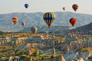 Hot Air Balloon Ride Cappadocia Goreme & Champagne party - The 1-Hour Flight Over Fairy Chimneys and Valleys