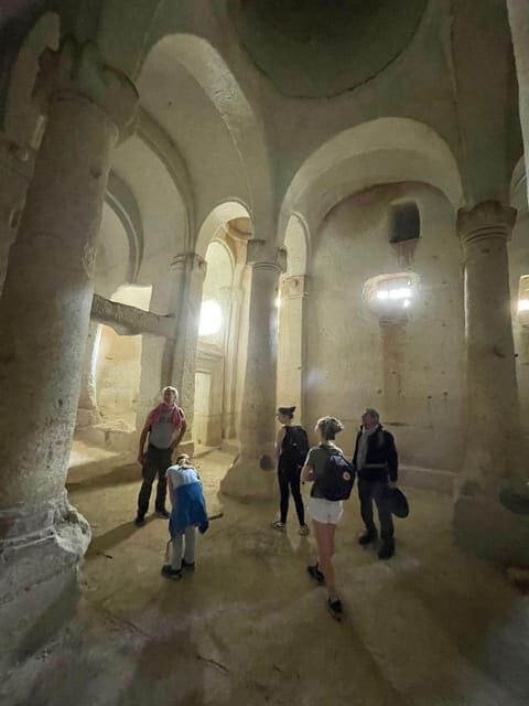 LET'S GO HİKİNG TO DİSCOVER CAPPADOCİA.. - A cave you can picture your life in: beds still in place