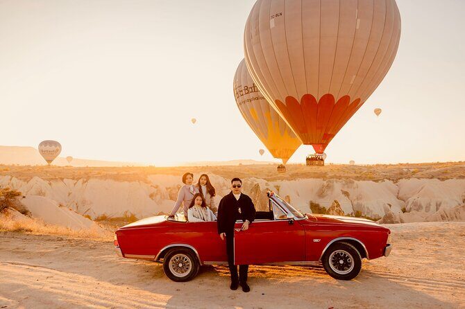 Private Classic Car Tour - A classic car ride timed for sunrise balloons