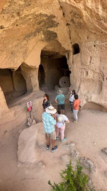 Red plus Kaymaklı Undergroundcity with guide lunch ticket - Göreme panorama and the light-stop break: getting your bearings fast