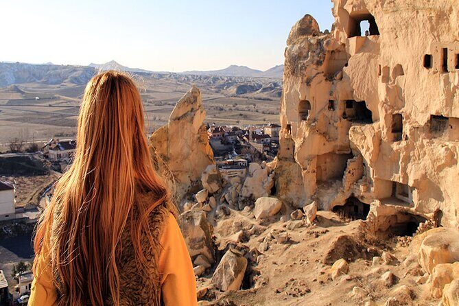 South Cappadocia Small Group Day Tour - Kaymakli Underground City - Stop 1: Red Valley Panorama (20 Minutes) for Color and Photo Timing